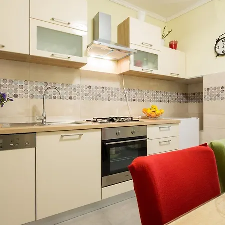 Apartmán With Private Garden